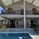 Surf\'O Hostel